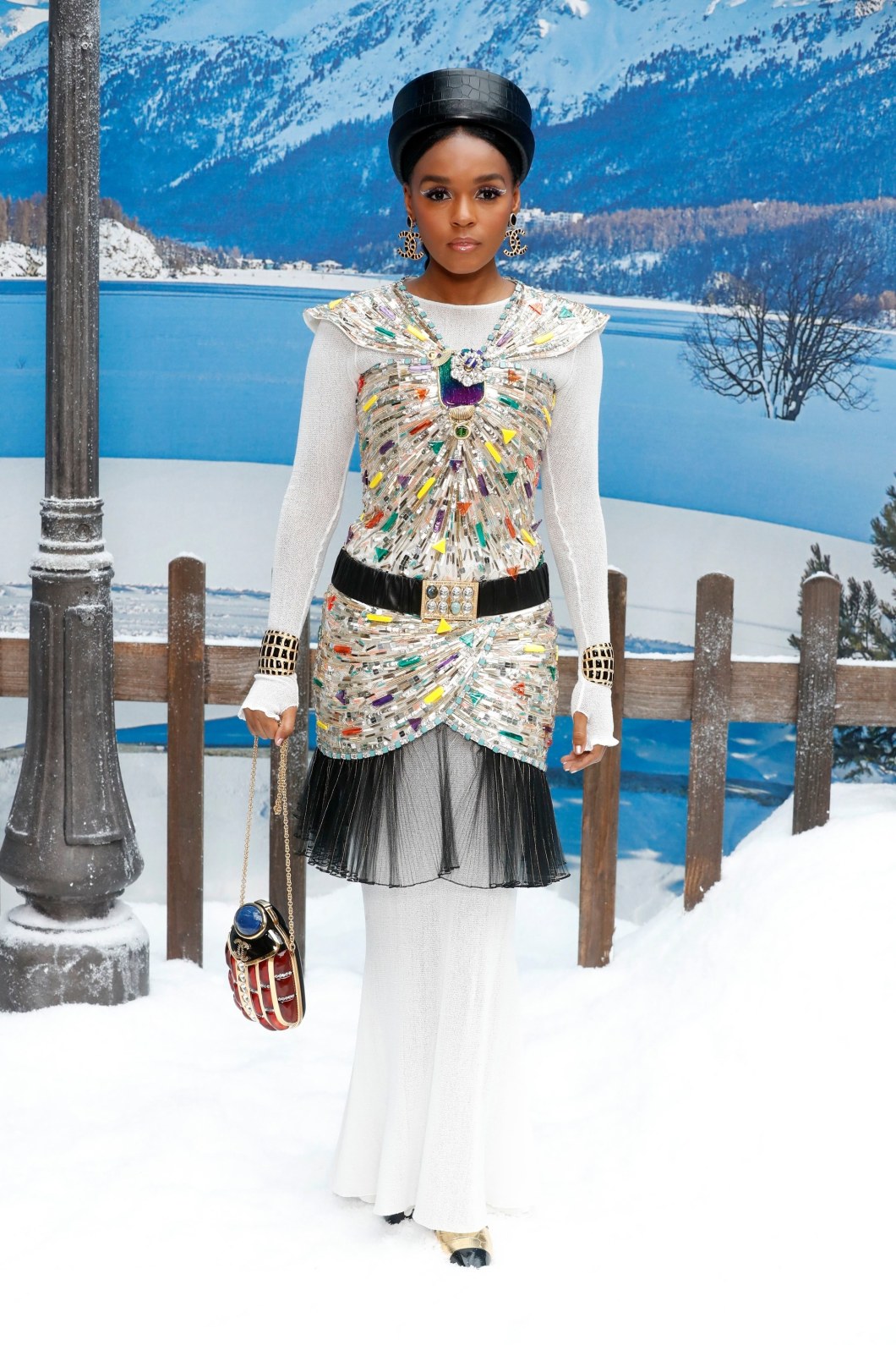 JanelleMonae-vogueint-5mar19-rexfeatures_